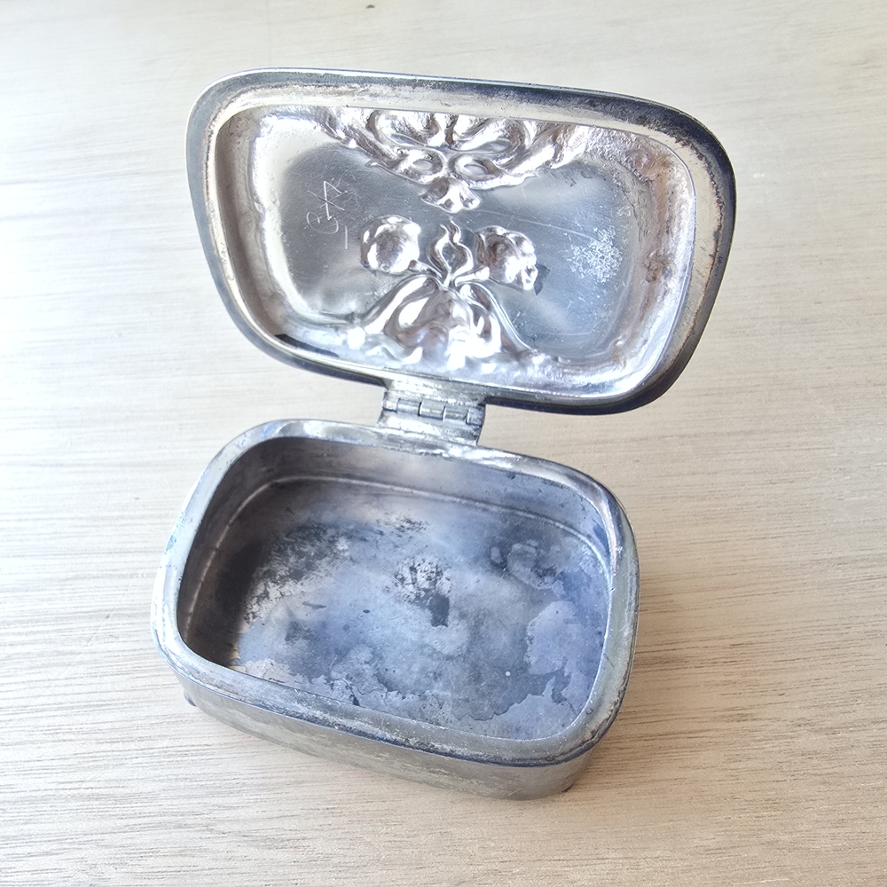 Antique Silverplated Casket Trinket Box - Picture 6 of 7